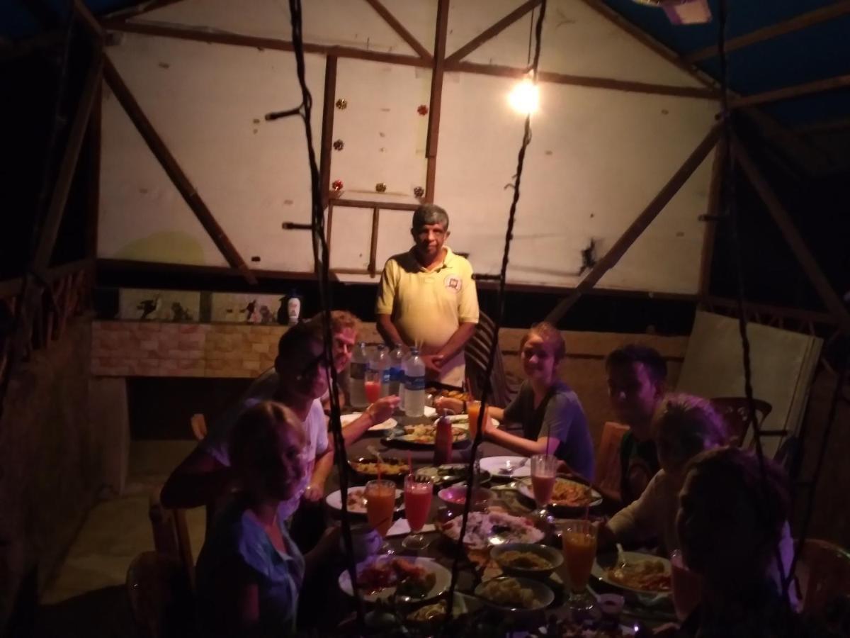 Soma Cabana, Homestay & Restaurant Tangalle Extérieur photo