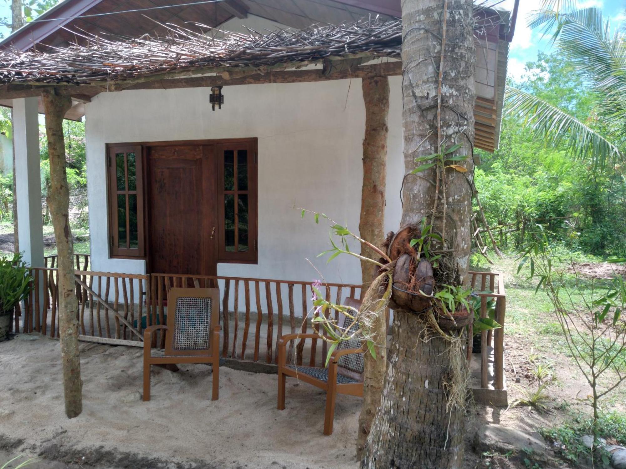 Soma Cabana, Homestay & Restaurant Tangalle Extérieur photo