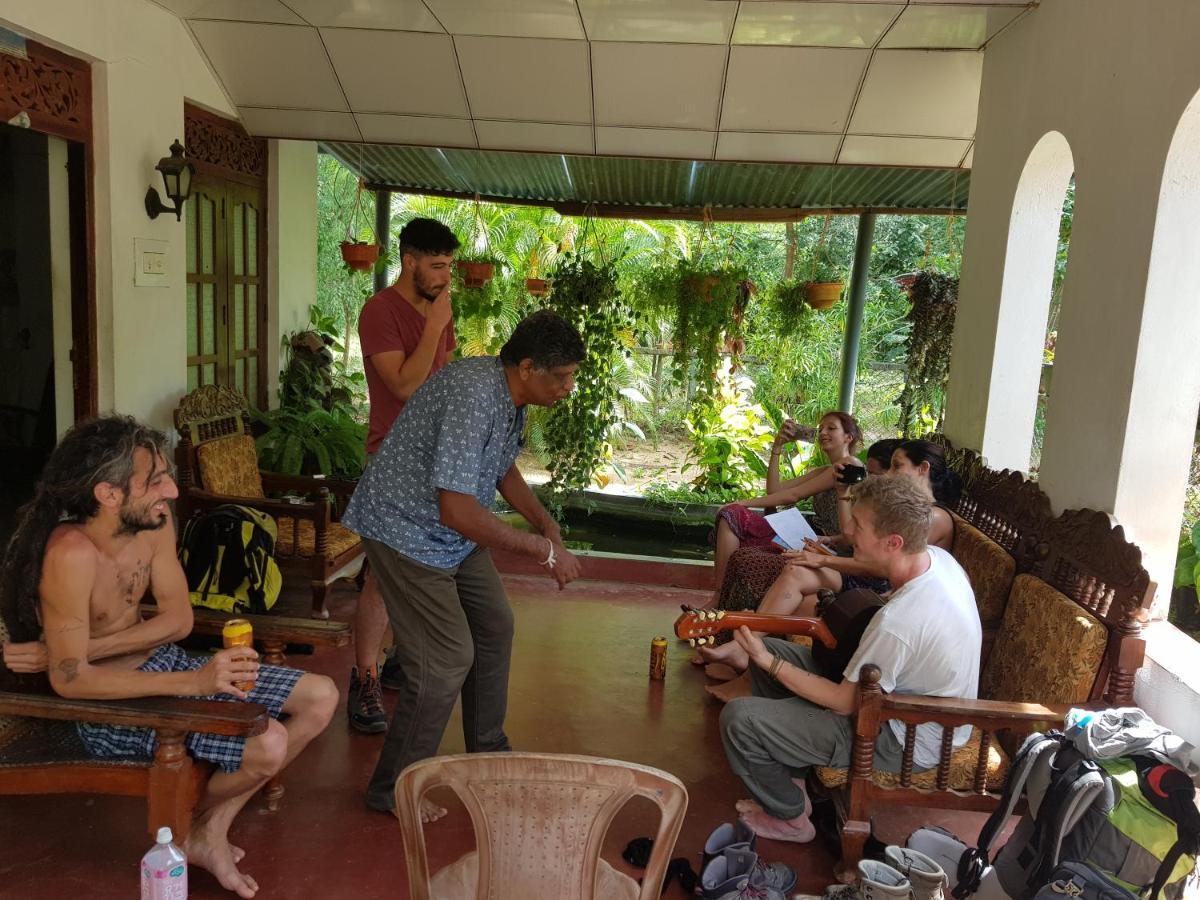 Soma Cabana, Homestay & Restaurant Tangalle Extérieur photo